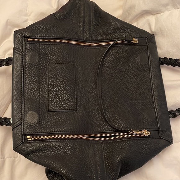 Tory Burch half moon satchel bay - Picture 5 of 6